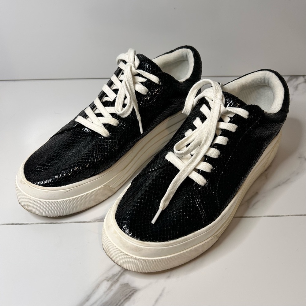 Jessica Simpson Black Snake Texture Platform Sneakers Size 8